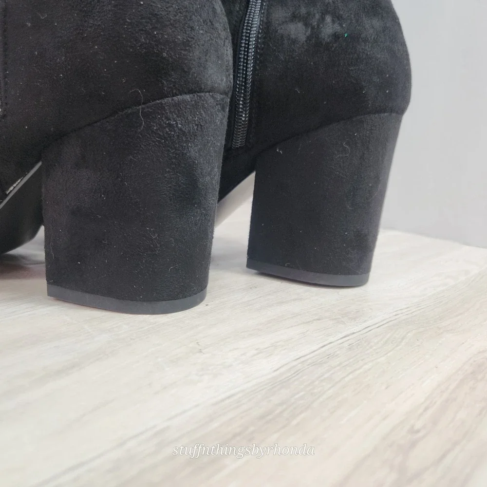 Shoe Dazzle new box
